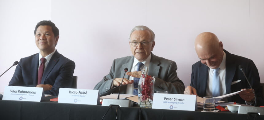Isidro Fainé preside la primera reunión del Consejo Social y Filantrópico