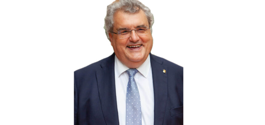 Antonio Torres, farmacéutico y presidente de la Federación de Asociaciones de Farmacias de Cataluña
