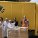 ayuda humanitaria de empleados y empleadas de Correos a las Hermanitas de los Pobres de Málaga
